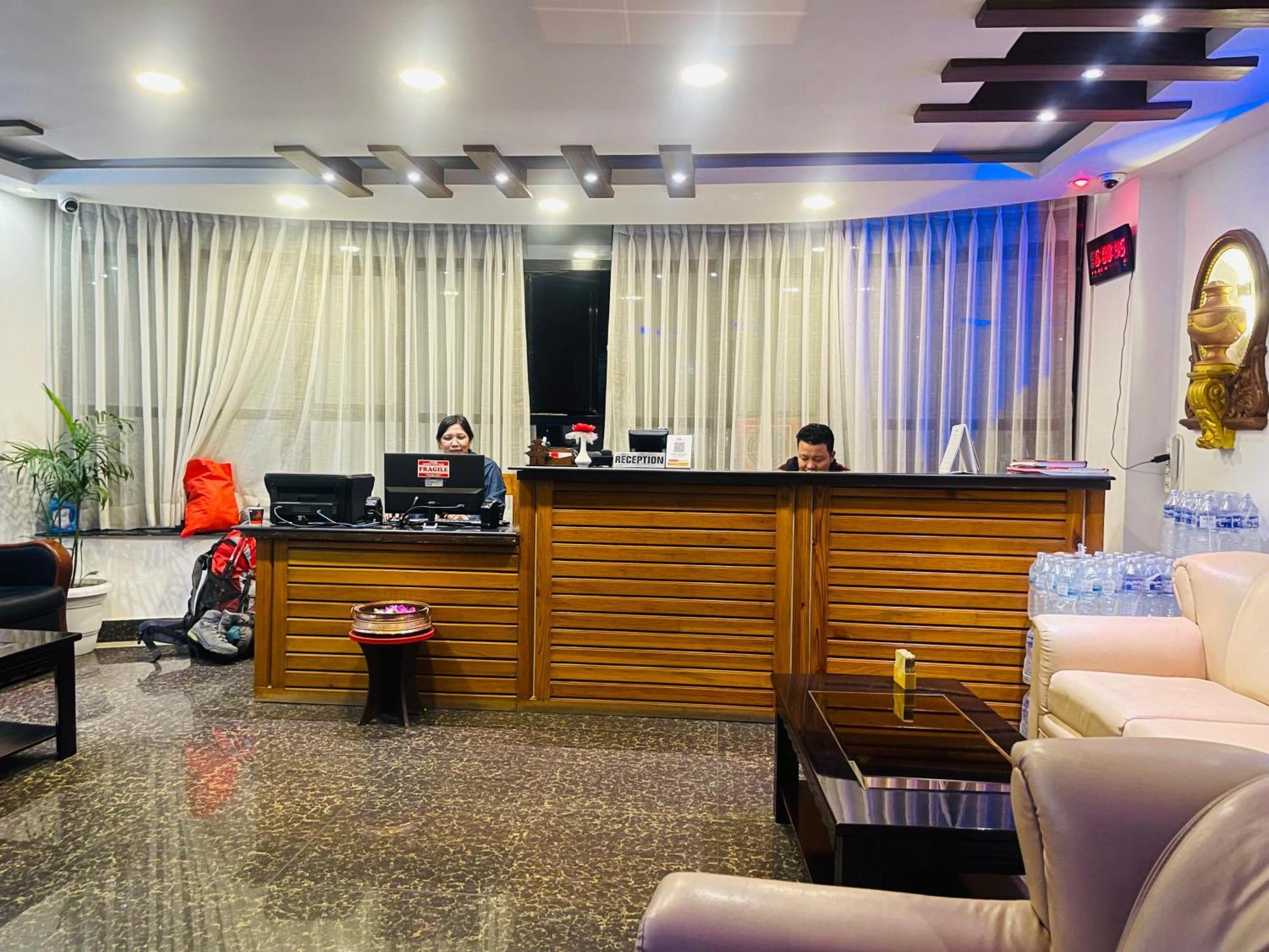 Hotel De Universal Κατμαντού Εξωτερικό φωτογραφία