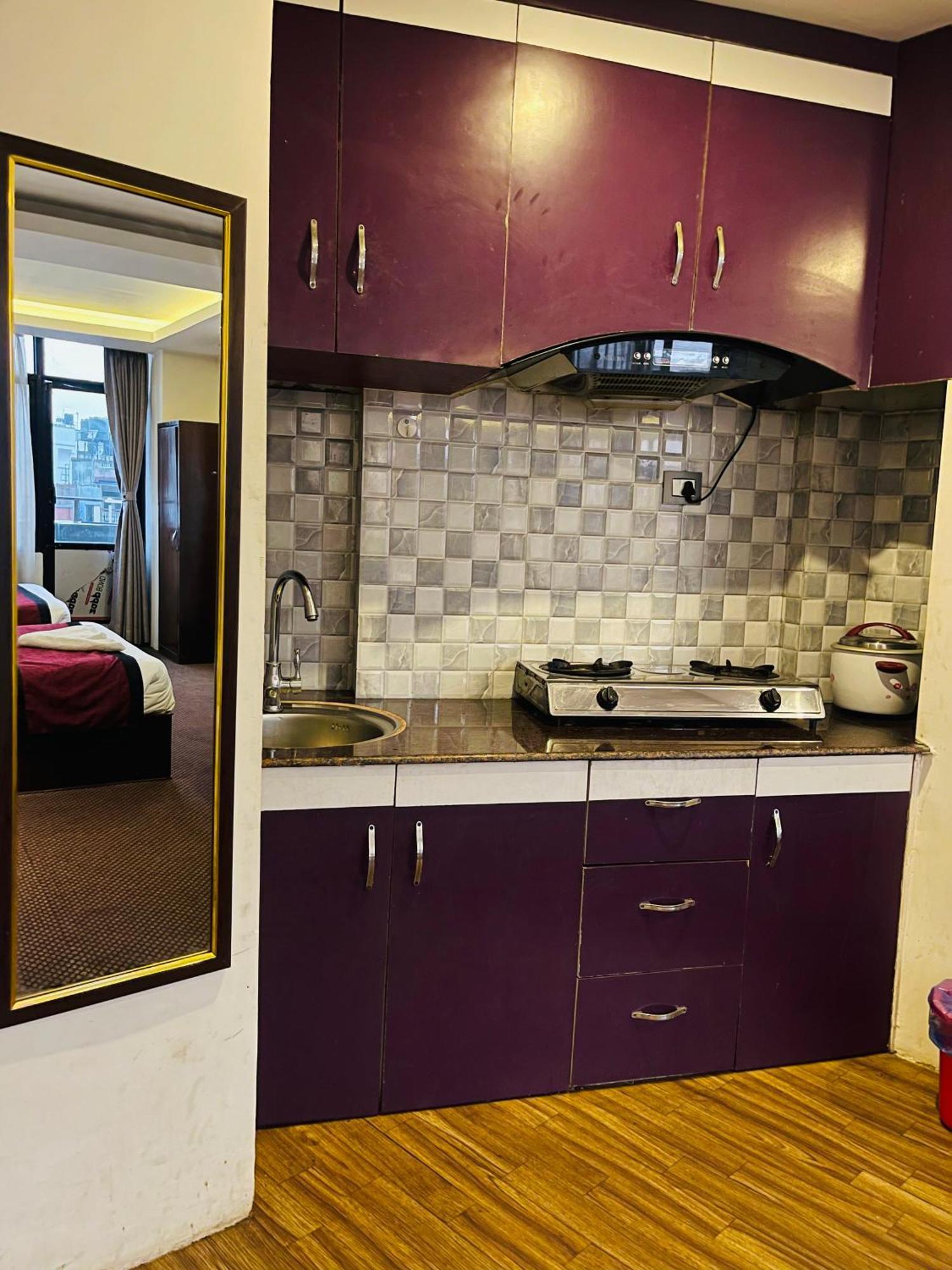 Hotel De Universal Κατμαντού Εξωτερικό φωτογραφία